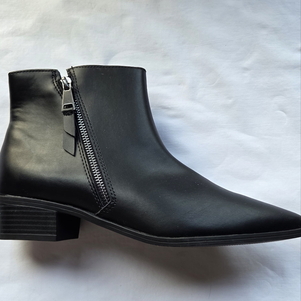 Worthington Black Ankle Booties with Side Zipper